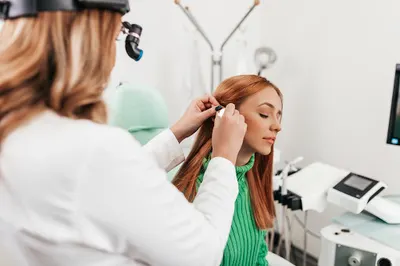 Lekarz Medycyny Specjalista Laryngolog Halina Poniewierska